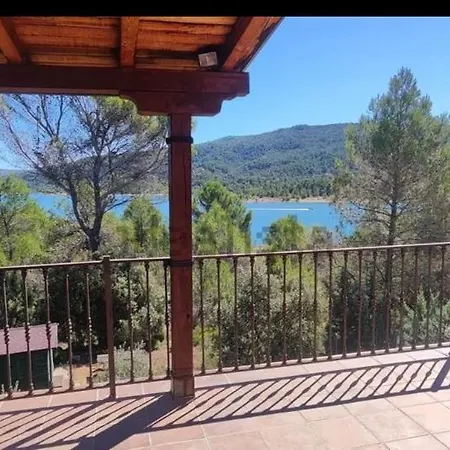 Chalet Vistas Increibles Al Pantano De Entrepenas